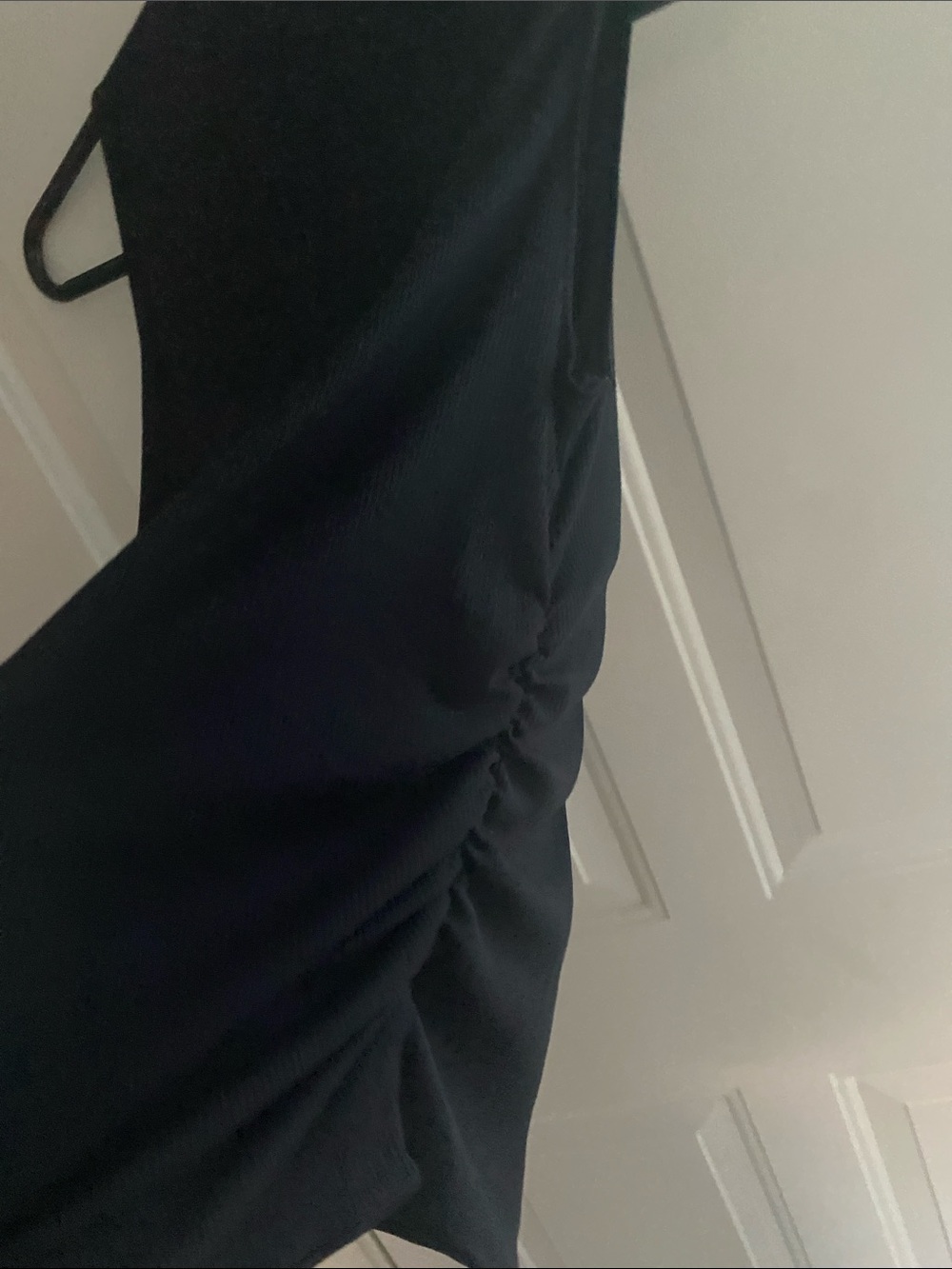 Alo, Ribbed En Pointe Tank - Picture 4 of 7